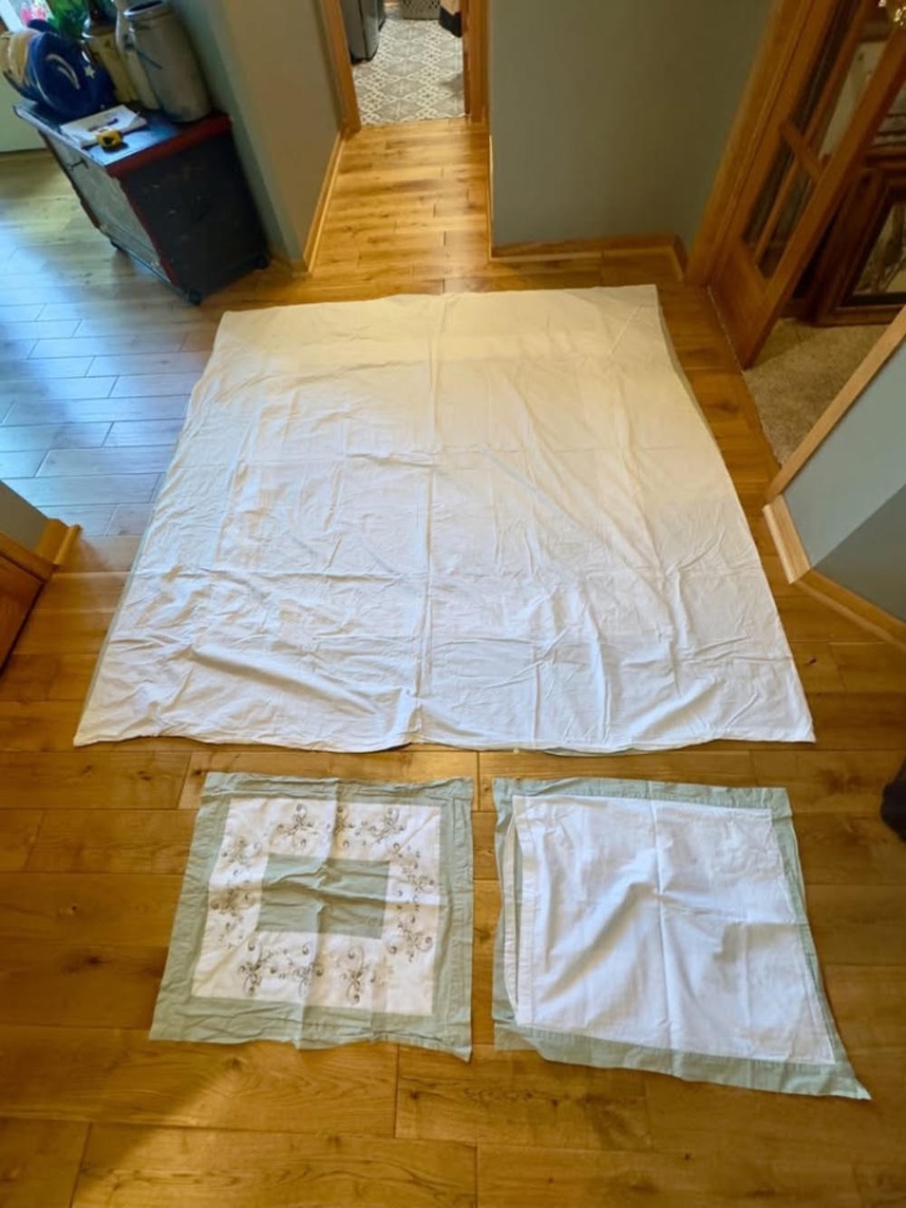 Vintage Light Weight Cotton Sage/White Full Duvet Cover and 2 Shams - Picture 2 of 5